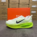 Nike Vomero Plus