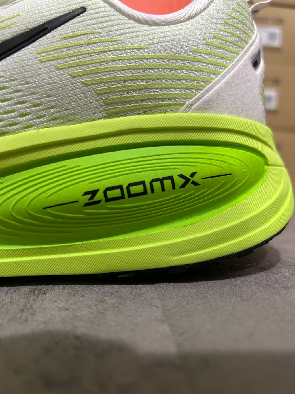 Nike Vomero Plus