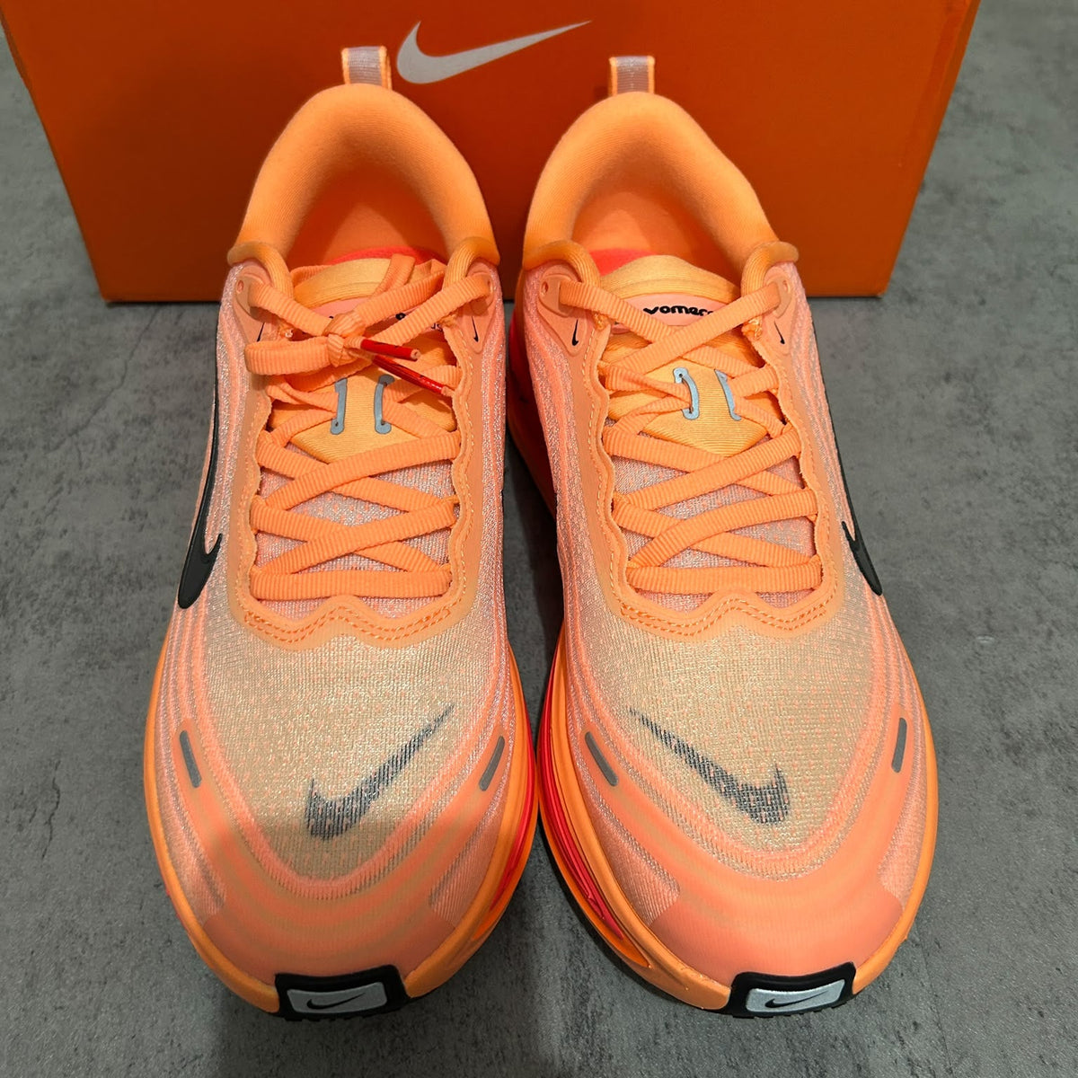 Nike Vomero Plus